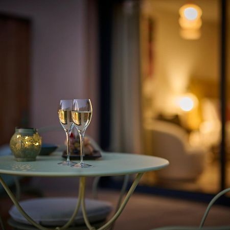 Hotel La Métairie - Les Collectionneurs Mauzac-et-Grand-Castang Esterno foto